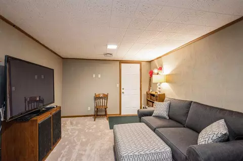 2946 Circle Dr NE, Cedar Rapids, IA 52402 photo 21