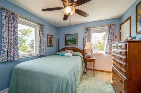 2946 Circle Dr NE, Cedar Rapids, IA 52402 photo 14