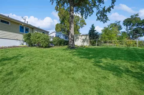 2946 Circle Dr NE, Cedar Rapids, IA 52402 photo 27