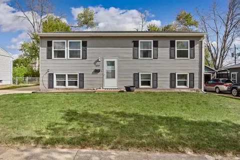 433 Lewellen Dr, Cedar Rapids, IA 52405