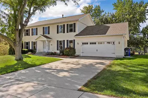 7405 Normandy Dr NE, Cedar Rapids, IA 52402