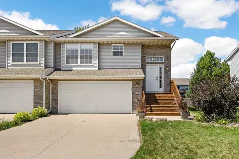 645 Rebecca St, North Liberty, IA 52317