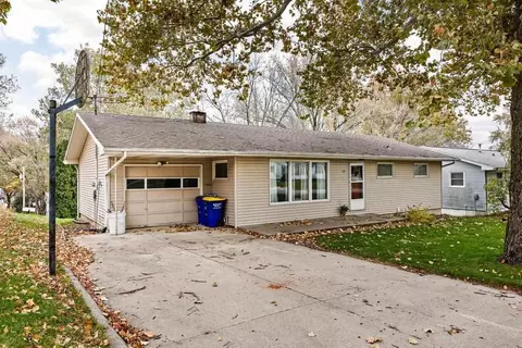 337 N Downey, West Branch, IA 52358