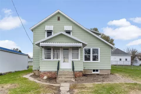 210 1st St, Watkins, IA 52354