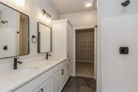 Bath - 1040 Switchgrass Ln, Ely, IA 52227 photo 1 of 3