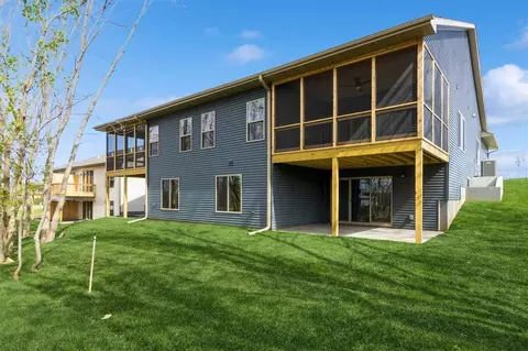 Exterior - 1050 Switchgrass Ln, Ely, IA 52227 photo 6 of 7