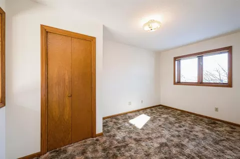 5791 Michael Dr NE, Cedar Rapids, IA 52411 photo 22