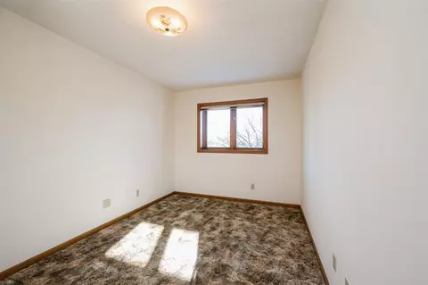 5791 Michael Dr NE, Cedar Rapids, IA 52411 photo 21