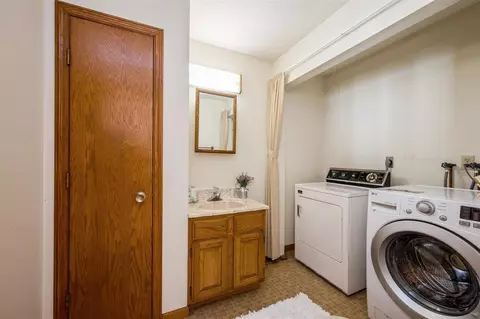 5791 Michael Dr NE, Cedar Rapids, IA 52411 photo 16