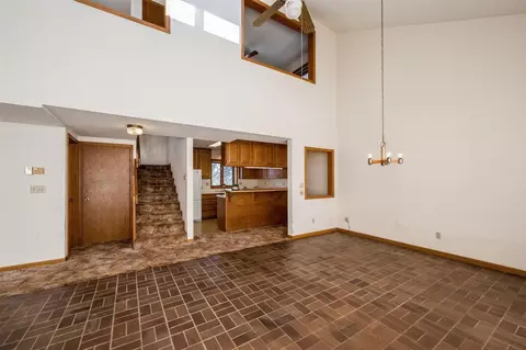 5791 Michael Dr NE, Cedar Rapids, IA 52411 photo 11