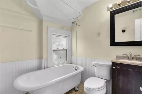 511 16th St NE, Cedar Rapids, IA 52402 photo 17