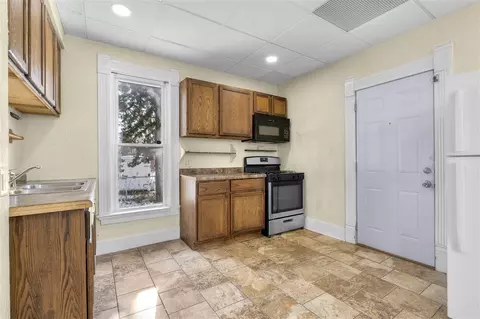 511 16th St NE, Cedar Rapids, IA 52402 photo 12