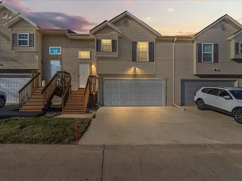 110 Jefferson Ln, North Liberty, IA 52317