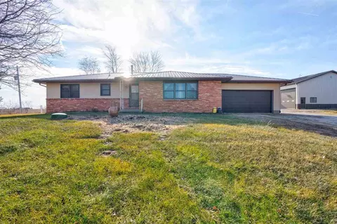 2195 140th St, Kalona, IA 52247