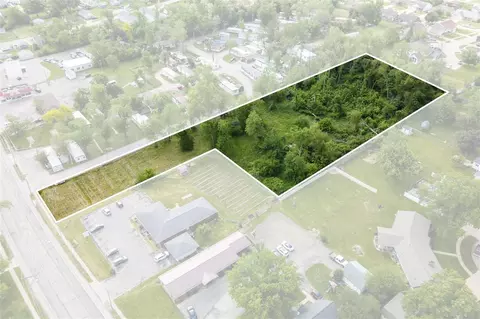 2937 Johnson Ave NW, Cedarrapids, IA 52405