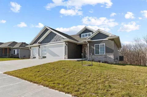 219 Westwood Cir, Kalona, IA 52247