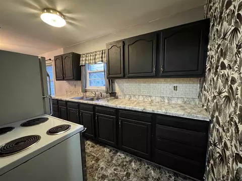 1325 L Ave NE, Cedar Rapids, IA 52402 photo 6