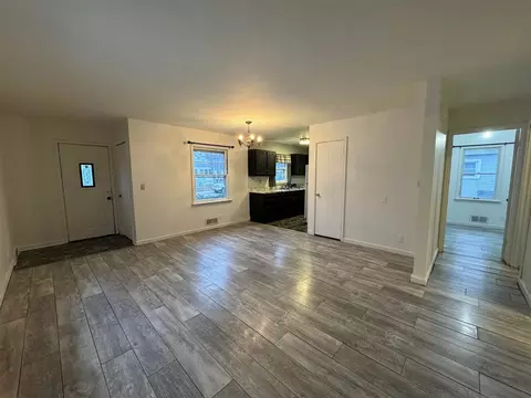 1325 L Ave NE, Cedar Rapids, IA 52402 photo 2