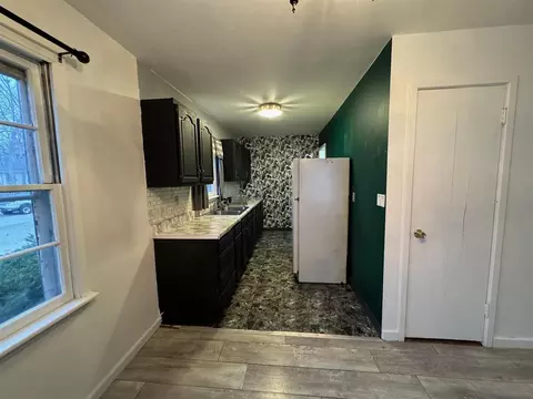 1325 L Ave NE, Cedar Rapids, IA 52402 photo 4