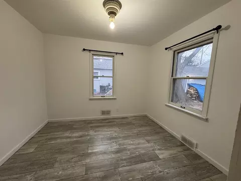 1325 L Ave NE, Cedar Rapids, IA 52402 photo 12