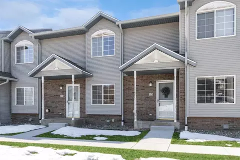 23 N Scott Blvd, Iowa City, IA 52245