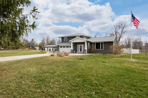 Exterior - 8803 Spring Green Ct, Cedar Rapids, IA 52411 photo 16 of 16