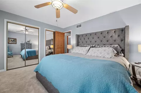 Bedroom - 8803 Spring Green Ct, Cedar Rapids, IA 52411 photo 4 of 7