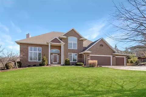 134 Kennedy Pkwy, Iowa City, IA 52246