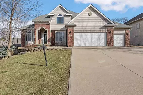 485 Breconshire Ln, Coralville, IA 52241