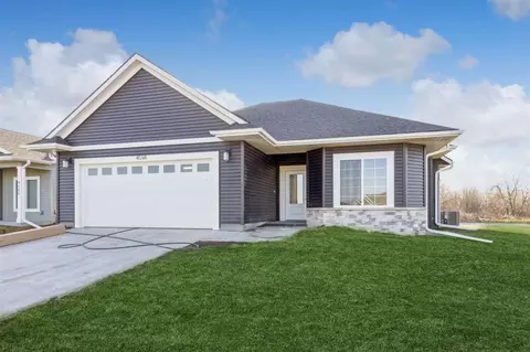 4598 Rohret Rd, Iowa City, IA 52246