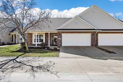 2141 Terra Ln, Coralville, IA 52241