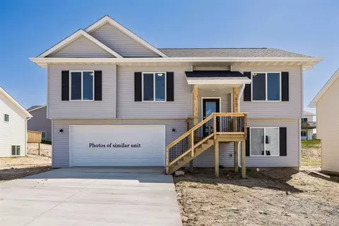 901 Hughes St, Coralville, IA 52241