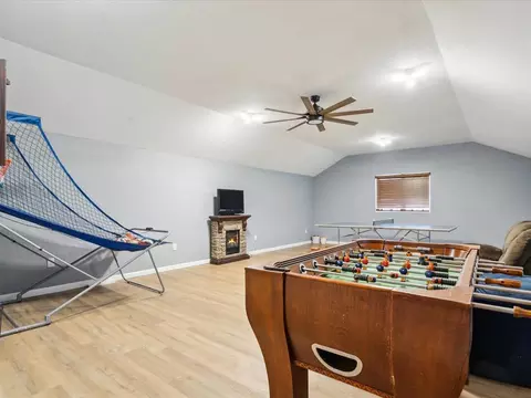 Bedroom - 3975 Hendricks Ln, Solon, IA 52333 photo 7 of 7