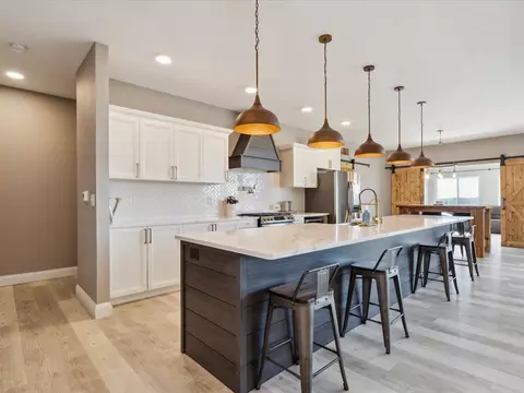 Kitchen - 3975 Hendricks Ln, Solon, IA 52333 photo 2 of 7