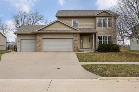 190 E Jefferson St, North Liberty, IA 52317