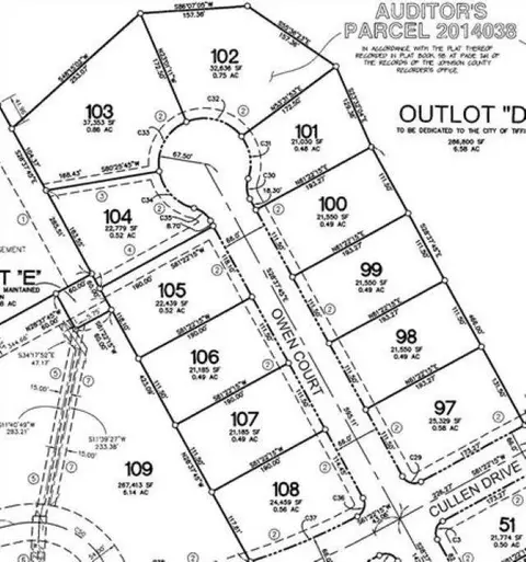 704 Owen Ct, Tiffin, IA 52340