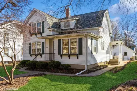 514 Oakland Ave, Iowa City, IA 52240