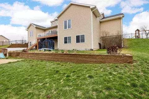 Exterior - 1900 Meadow Pl, Ely, IA 52227 photo 7 of 10