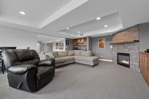 Living - 1900 Meadow Pl, Ely, IA 52227 photo 6 of 7