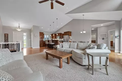 Living - 1900 Meadow Pl, Ely, IA 52227 photo 5 of 7