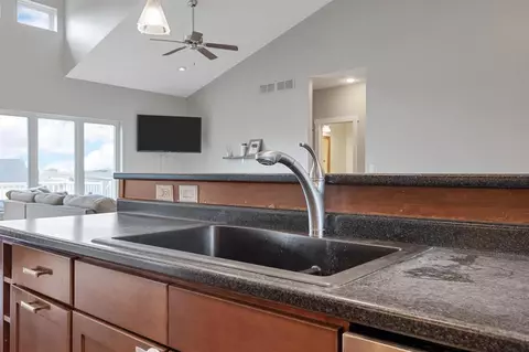Kitchen - 1900 Meadow Pl, Ely, IA 52227 photo 5 of 8
