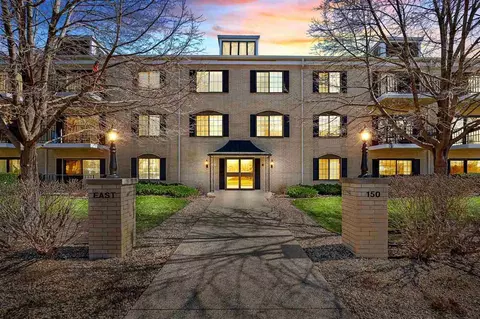 150 Thompson Dr SE #226, Cedar Rapids, IA 52403