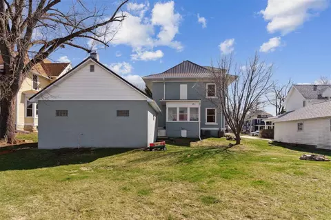 548 E 4th St, Tipton, IA 52772 photo 23