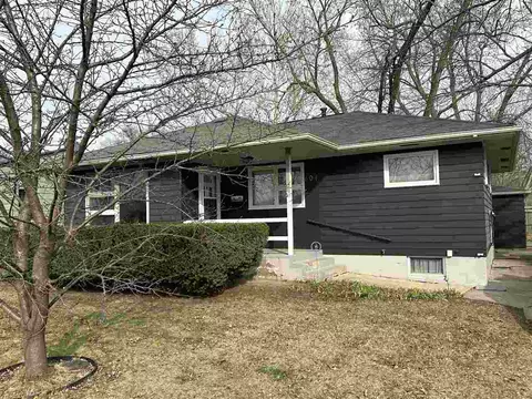 601 Keokuk Ct, Iowa City, IA 52240