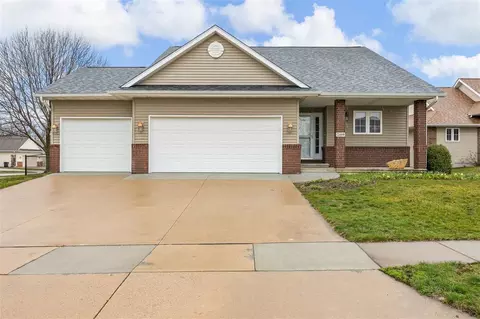 2400 Biltmore Ln, Coralville, IA 52241