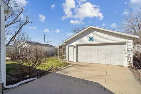 3217 Eastern Ave NE, Cedar Rapids, IA 52402 photo 23
