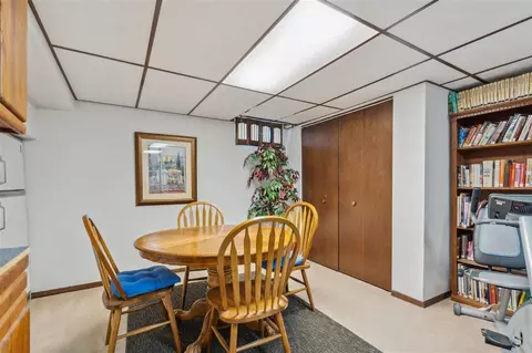 3217 Eastern Ave NE, Cedar Rapids, IA 52402 photo 20