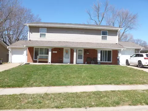 3010-3012 Cornell Ave, Iowa City, IA 52245