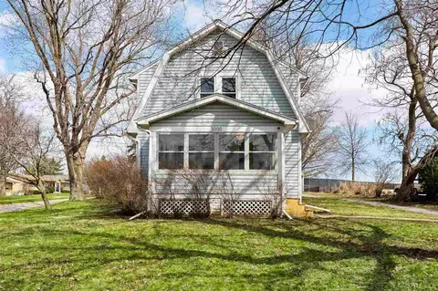 3000 Muscatine Ave, Iowa City, IA 52240
