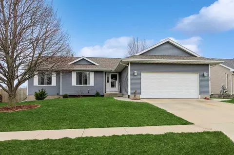 409 Roosevelt St, Lisbon, IA 52253